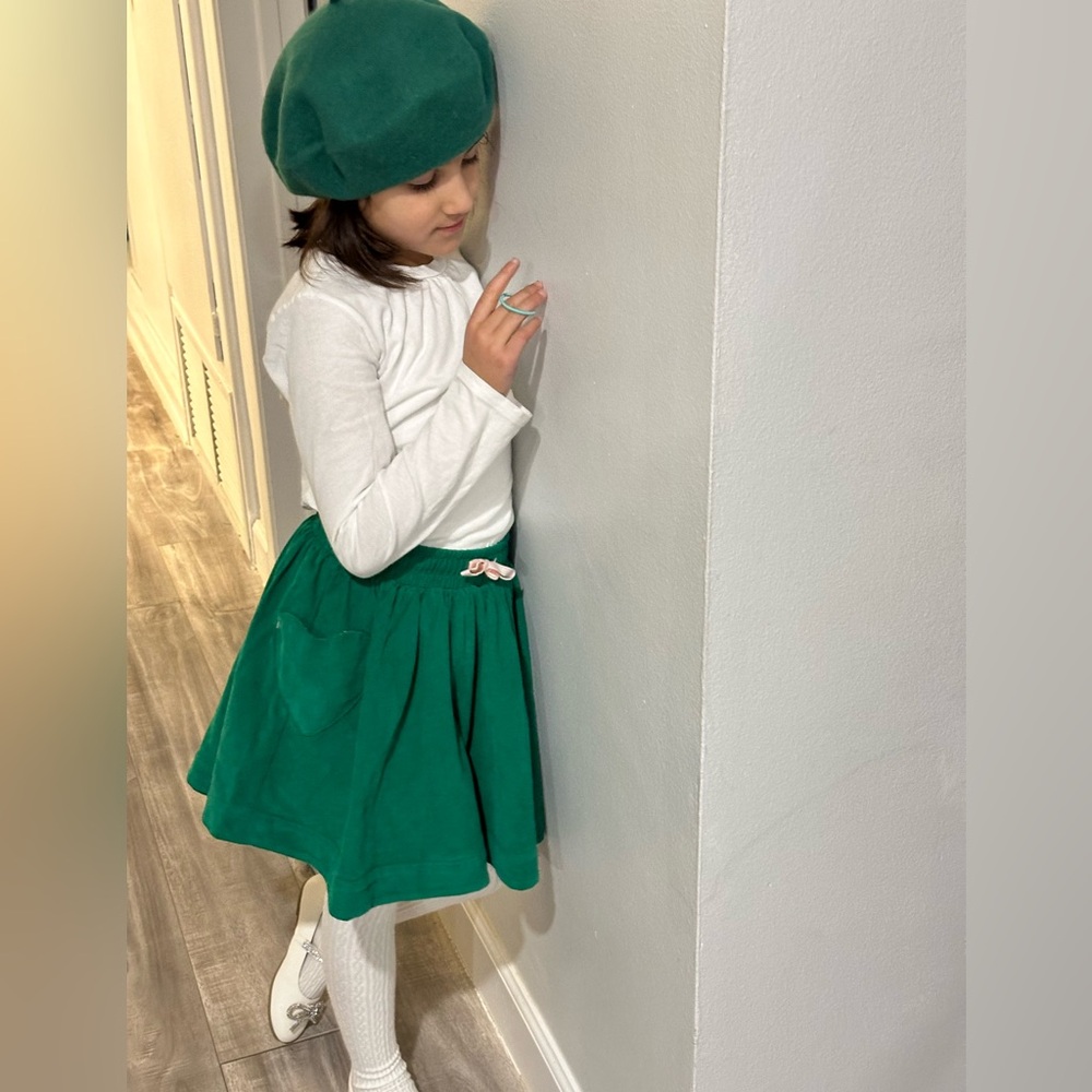 Mini Boden Vibrant Green Skirt with Pink Tie size 7-8 year old
